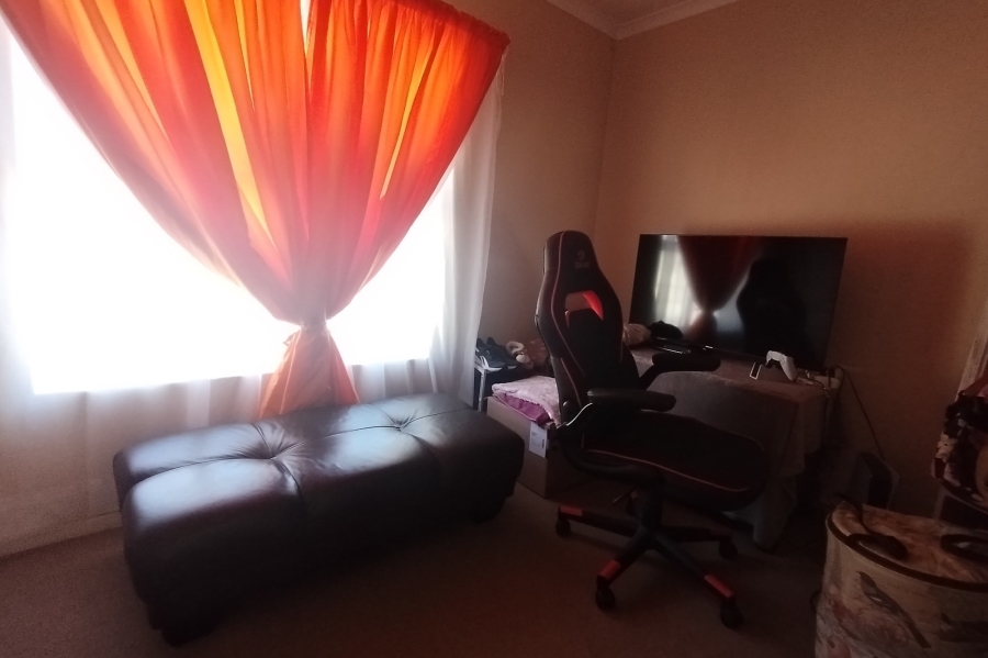 3 Bedroom Property for Sale in Costa Da Gama Western Cape
